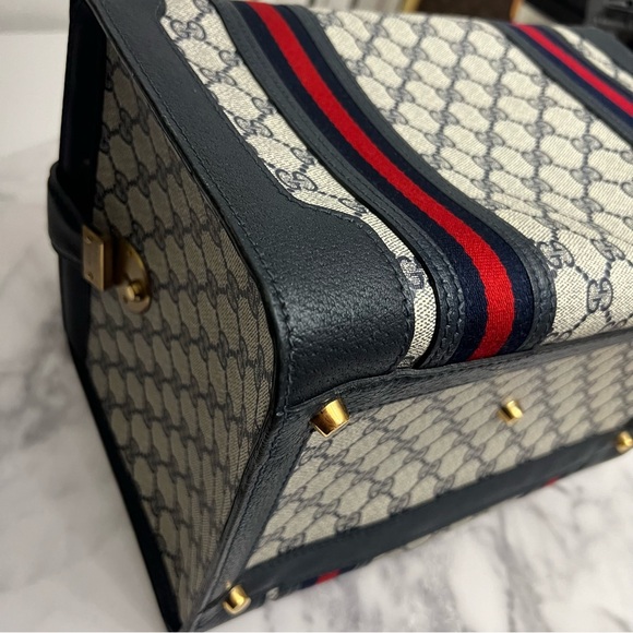 Vintage Gucci | Navy Train Case Luggage Bag - Picture 8 of 17